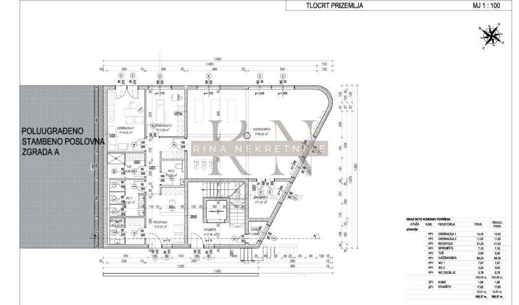 Moderen poslovni prostor 146,56 m² ob glavni cesti Poreč