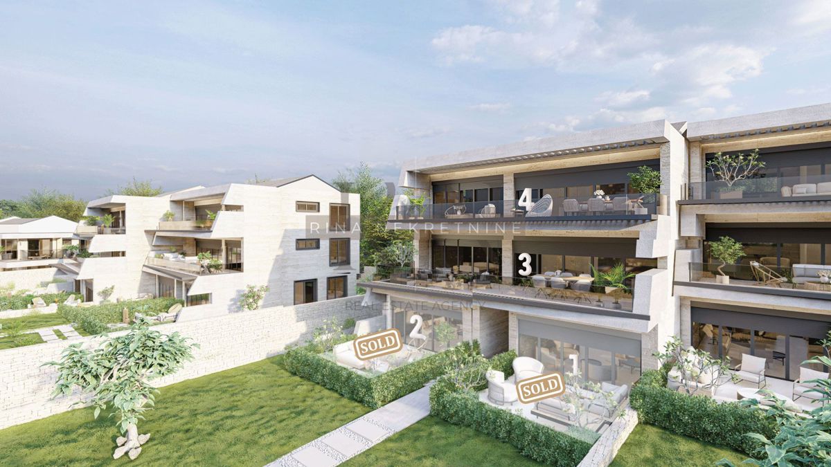 Luksuzno stanovanje ob morju v ekskluzivnem naselju