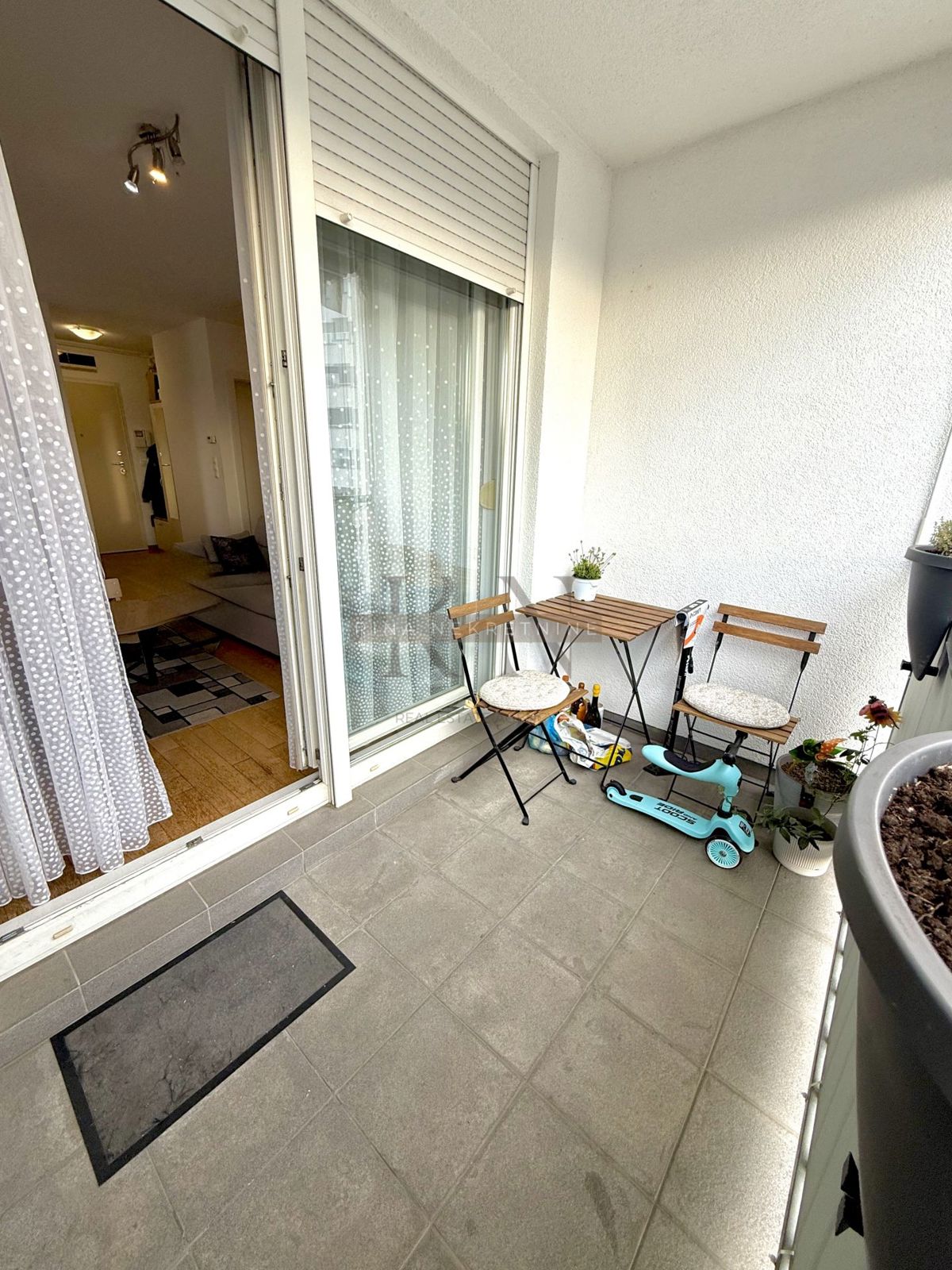 ZAGREB – LANIŠTE – 2-sobno stanovanje, 45 m2