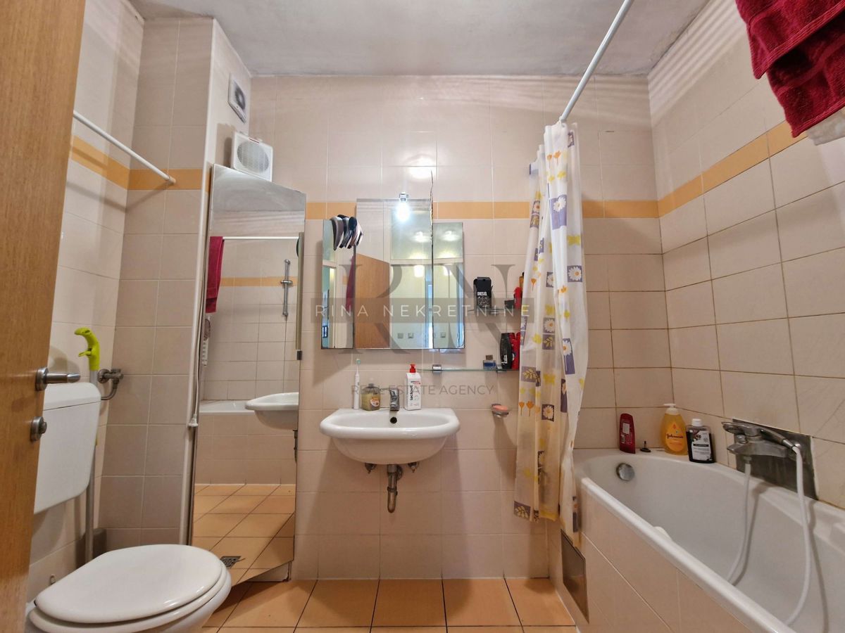 Zagreb,Podsused-Vrapče,Gajnice,79m2,3s,GPM,loggia