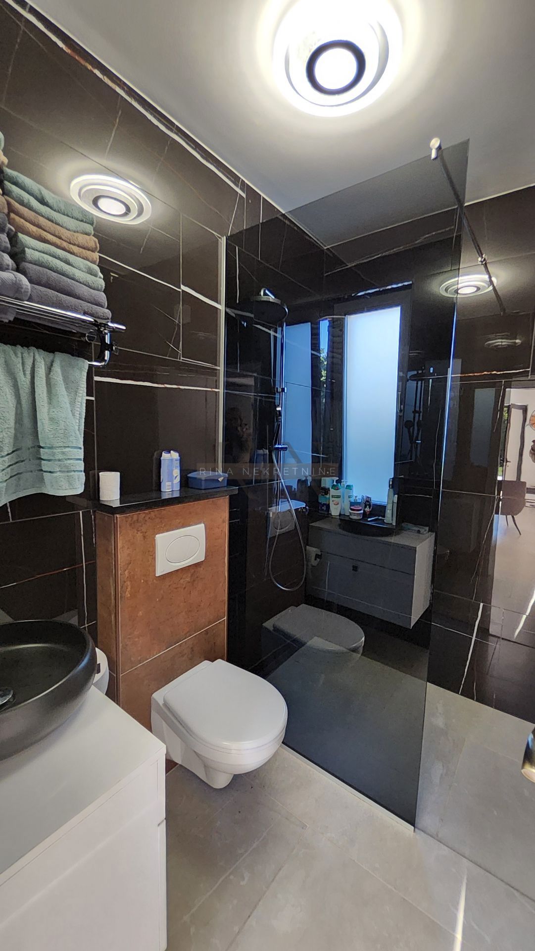 Moderna vila 176 m² z bazenom, Rabac – Labin