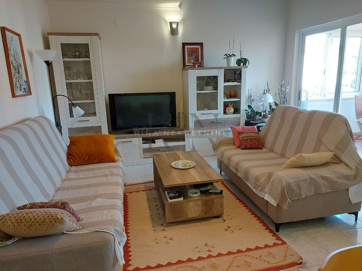 Poreč – Stanovanje 104,79 m², Blizu Centra