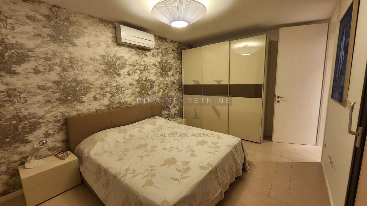 Istra, Poreč center, penthouse 110 m², pogled na morje