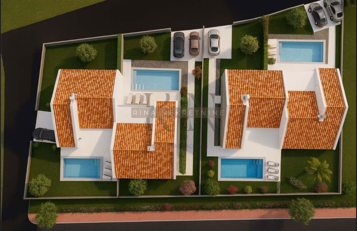 ISTRA – POREČ - KAŠTELIR, NOVOGRADNJA: HIŠA, VRT, BAZEN