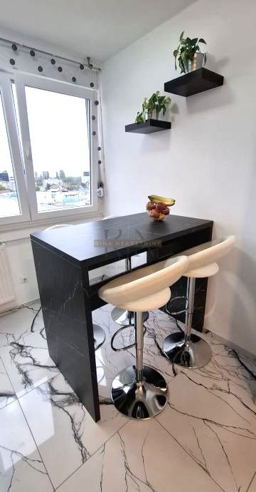 Stanovanje Sloboština, Novi Zagreb - Istok, Karela Zahradnika, 68,35m2