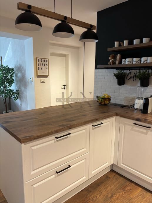 Stanovanje Trešnjevka, Trešnjevka - Sjever, tratinska ulica , 85m2