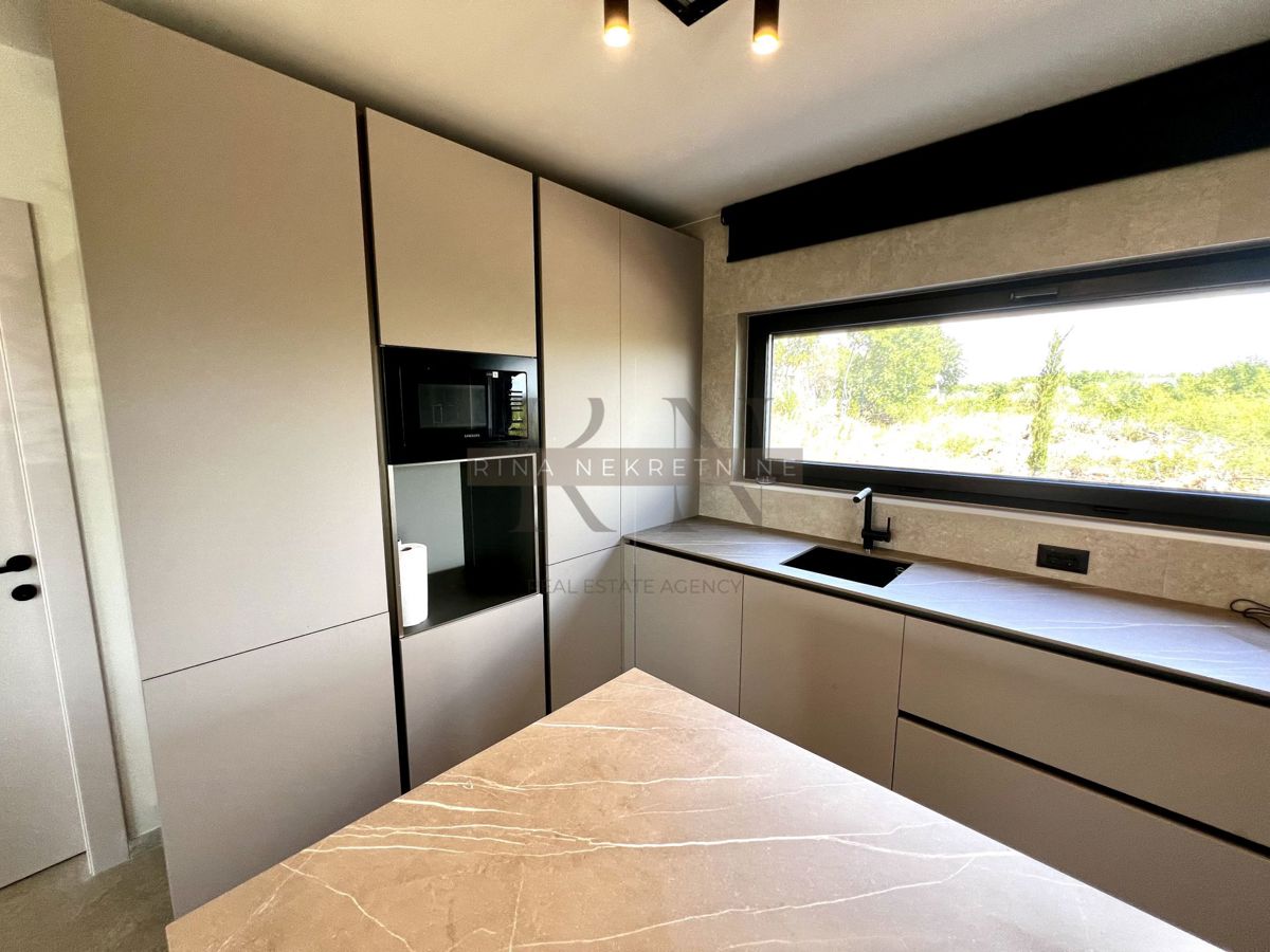 ISTRA, POREČ – Posebna hiša z bazenom