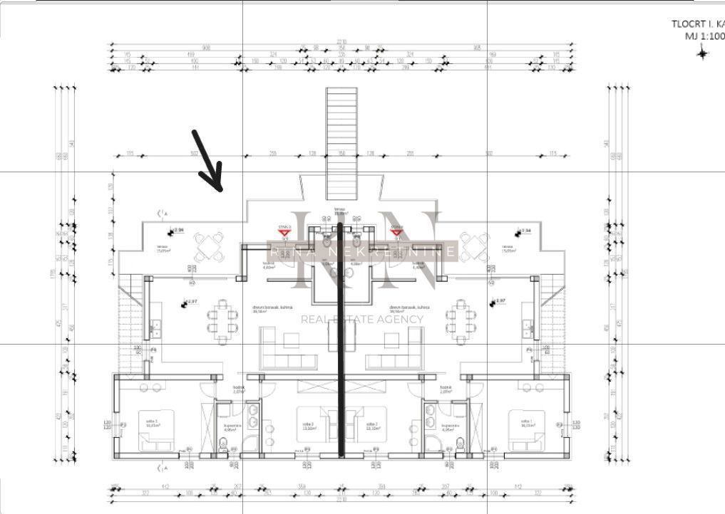 Istra – Poreč: apartma s strešno teraso in pogledom na morje