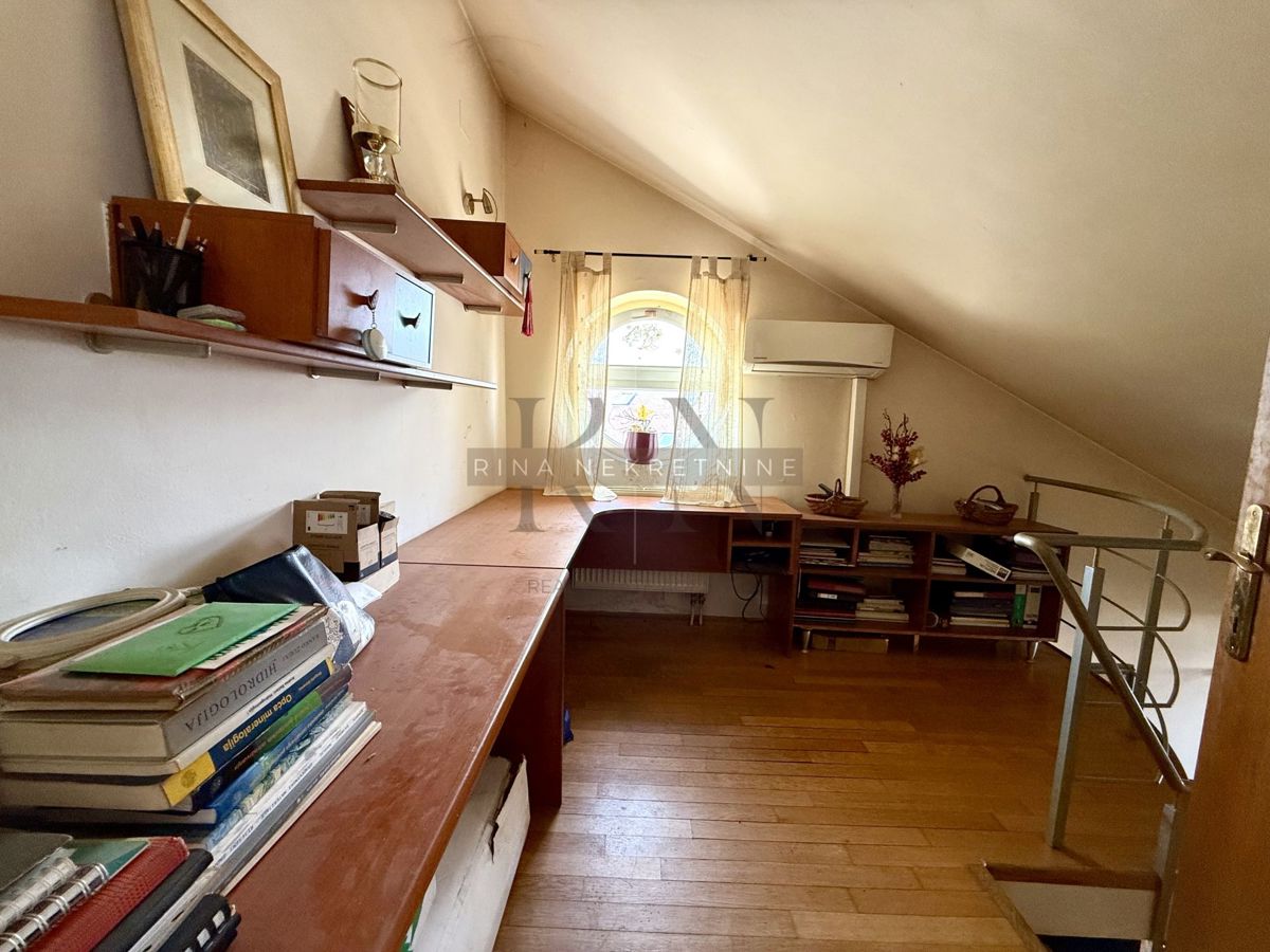 ZAGREB - LANIŠTE - 3-sobno stanovanje z galerijo