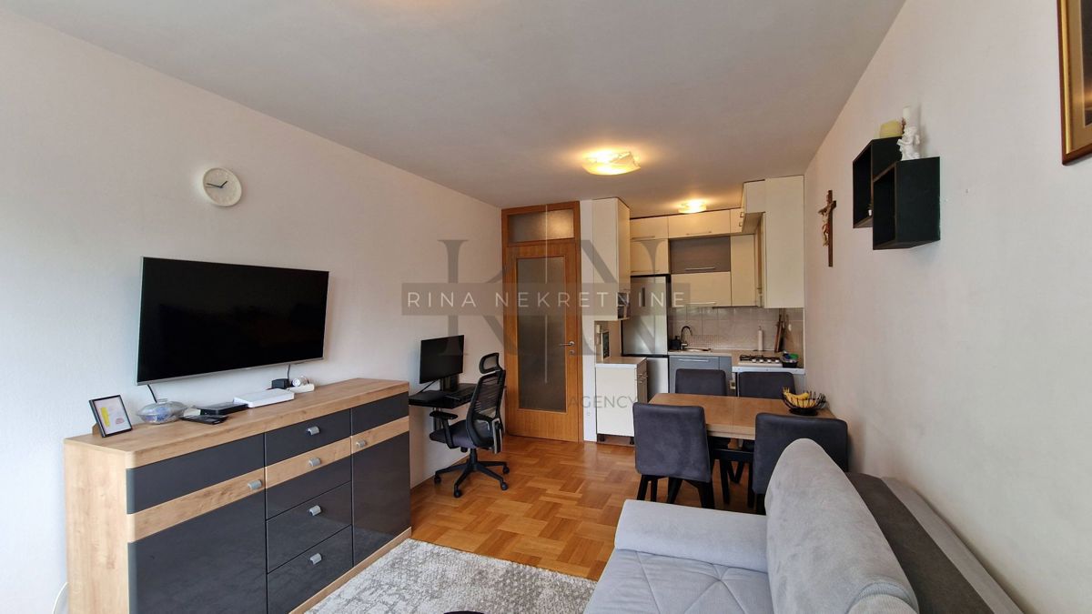 Stanovanje Prečko, Trešnjevka - Jug, Jarnovićeva ulica, 48m2