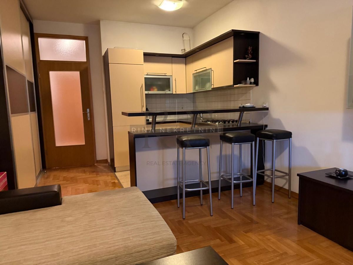 Stanovanje Vrbani, Trešnjevka - Jug, 32m2