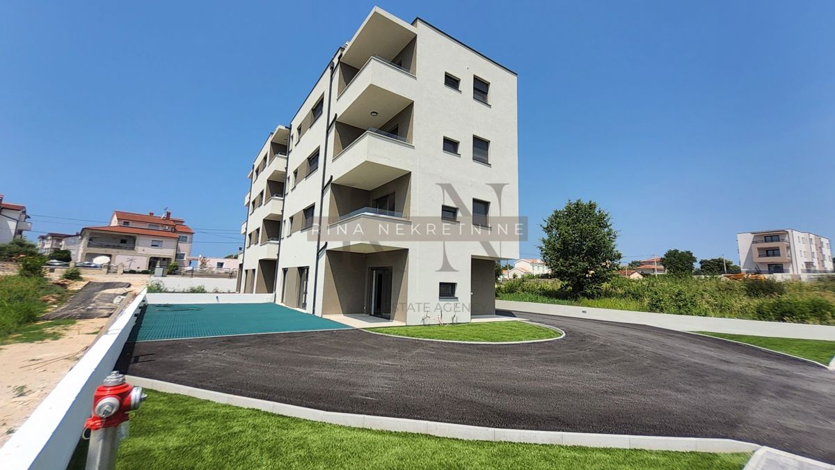 Tar, Poreč – stanovanje 86,36 m², vrt, bazen