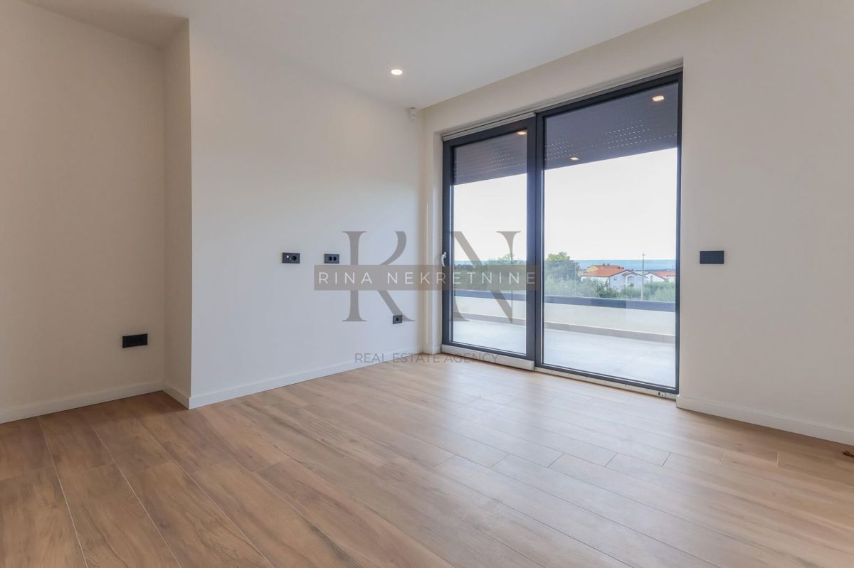 Luksuzna vila Poreč 220 m², bazen, pogled na morje