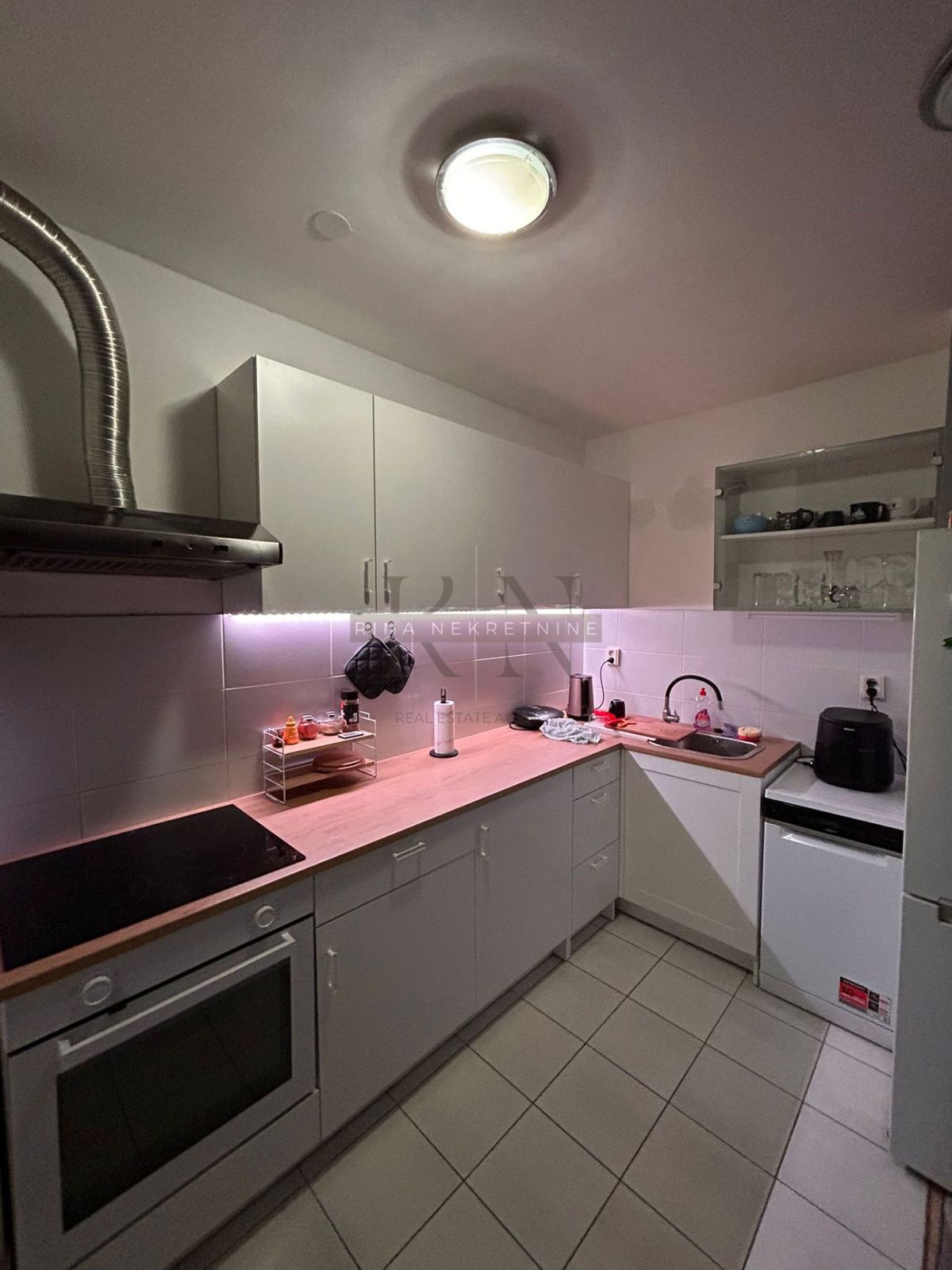 Stanovanje Otok, Novi Zagreb - Zapad, Ivice Drmića, 62m2