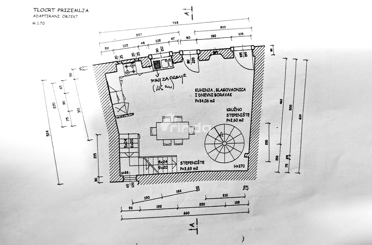 Hiša z dvoriščem - Rovinj - Staro mestno jedro - Center - 154 m2