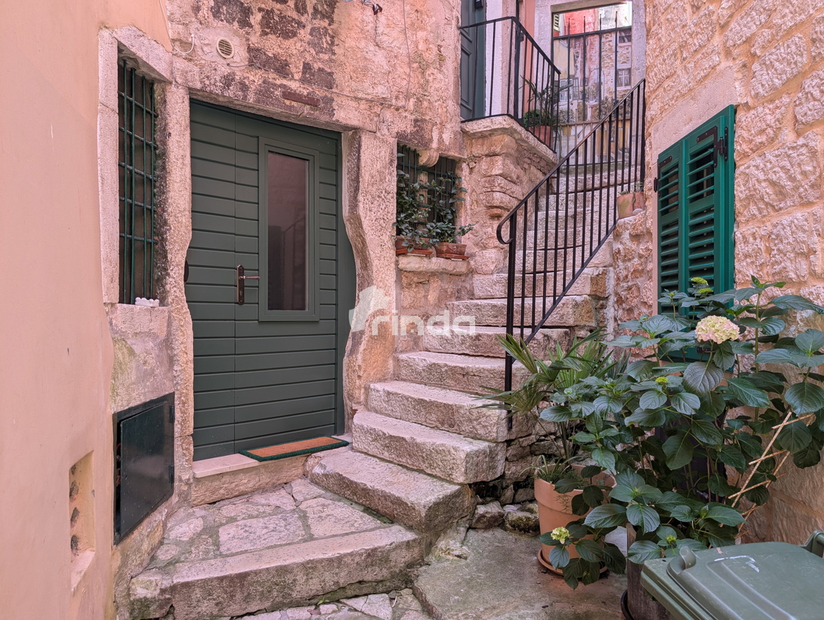 Hiša z dvoriščem - Rovinj - Staro mestno jedro - Center - 154 m2