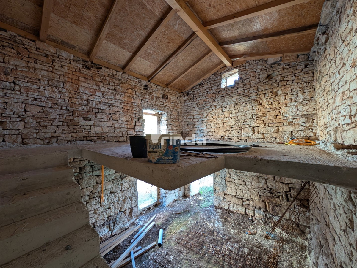 Stara istarska kuća - poludovršena - Kanfanar - 50m2