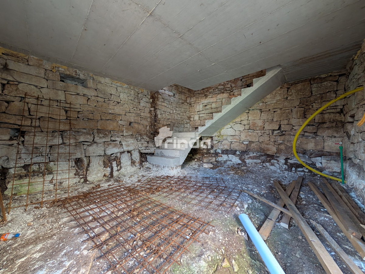 Stara istarska kuća - poludovršena - Kanfanar - 50m2