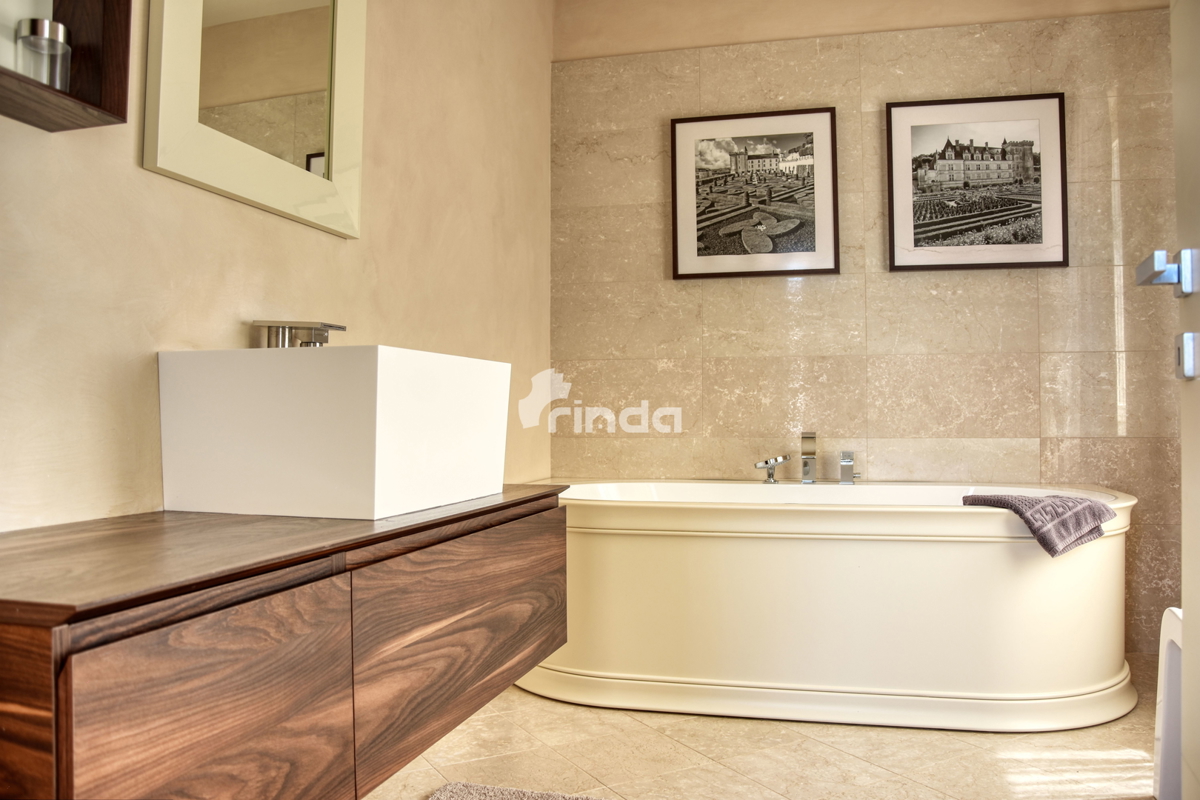 Vaše zasebno počitniško zatočišče na zahodni obali Istre - 200 m2 + (bazen 54 m2)