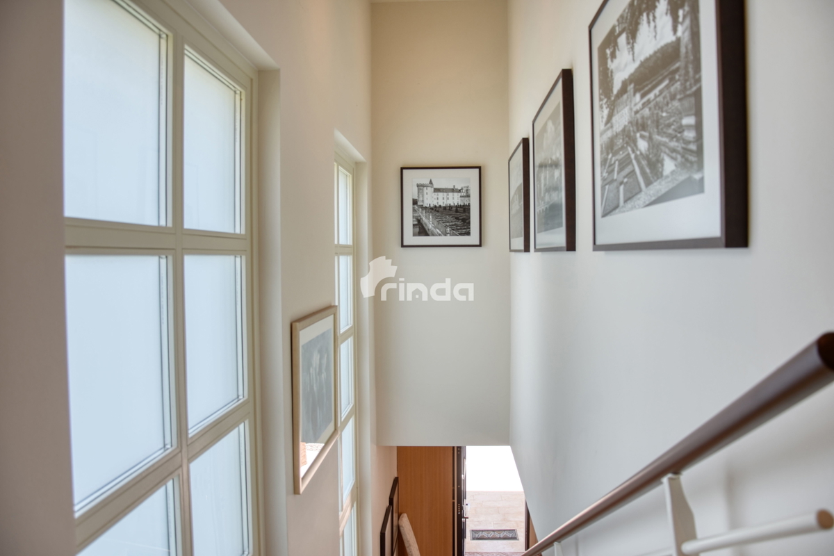 Vaše zasebno počitniško zatočišče na zahodni obali Istre - 200 m2 + (bazen 54 m2)