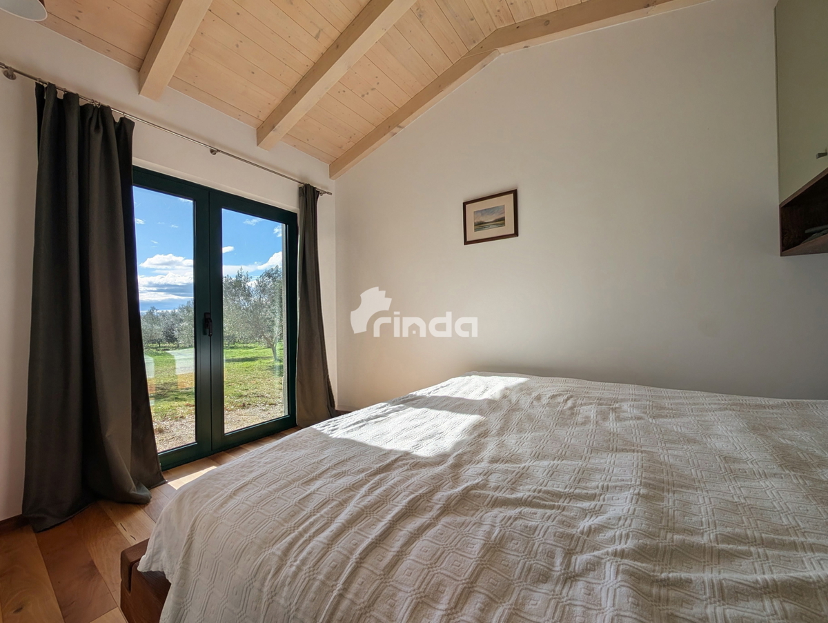 Kmetijsko posestvo z legalizirano hišo - 12.000 m2 + (36 m2)