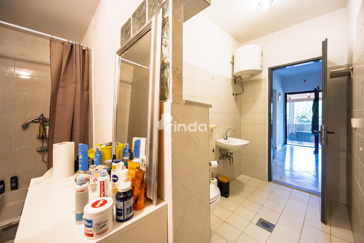 Istrska kamnita hiša z oljčnim nasadom - Mrgani - Limskega kanala - 165 m2 + (1.350 m2)