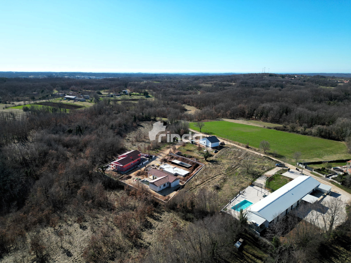 Gradbeno zemljišče - Žminj - 1.246 m2