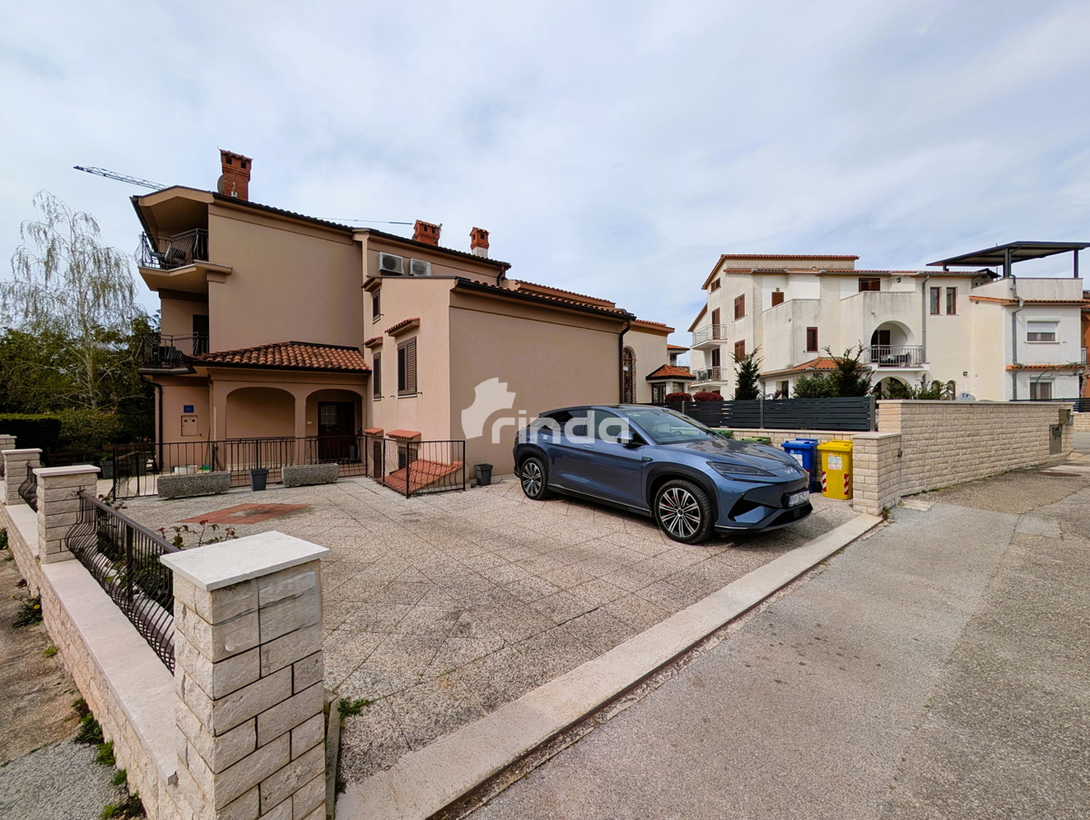 Dvojna hiša - 4 bivalne enote - Rovinj - 365 m2 + (170 m2)