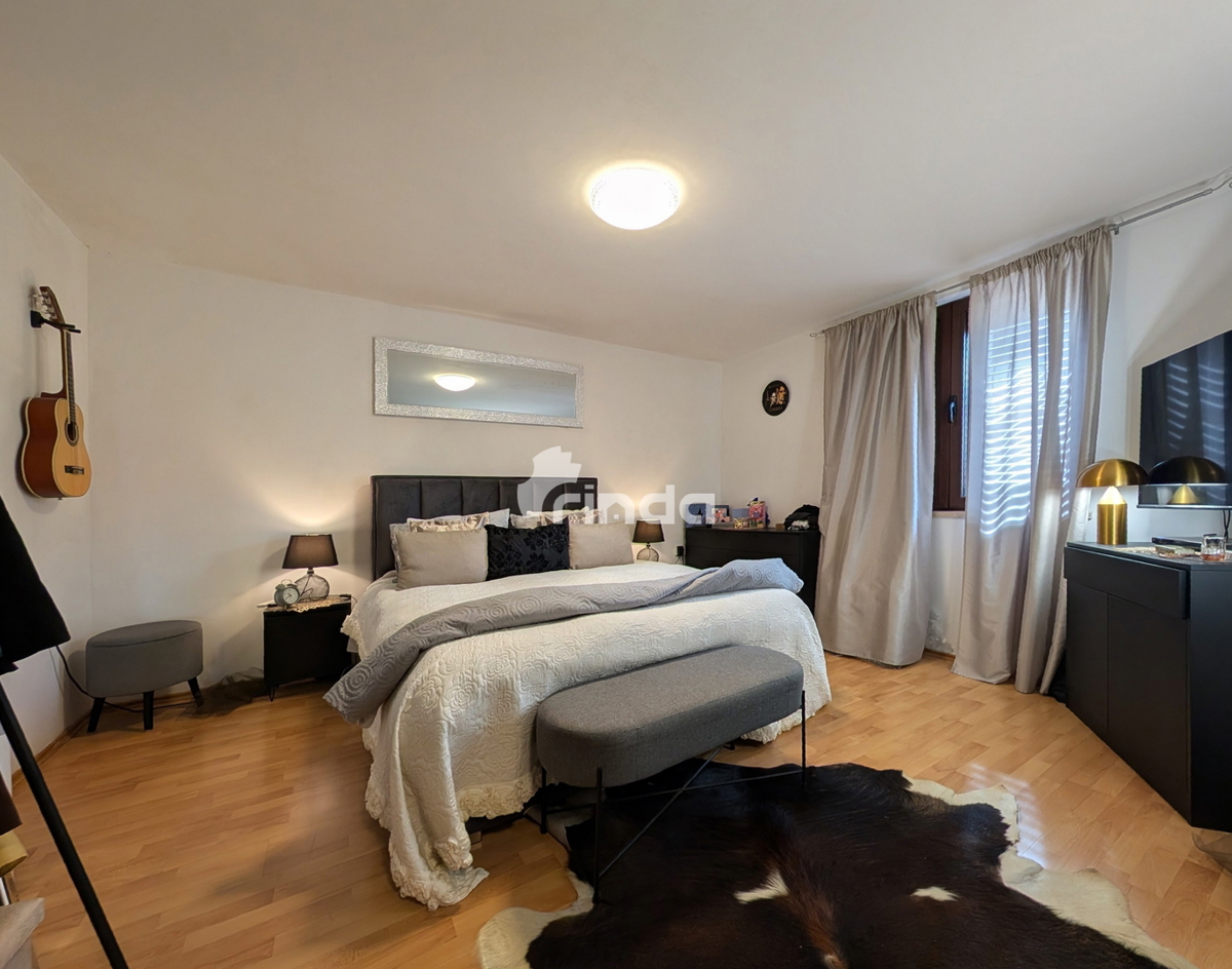 Dvojna hiša - 4 bivalne enote - Rovinj - 365 m2 + (170 m2)