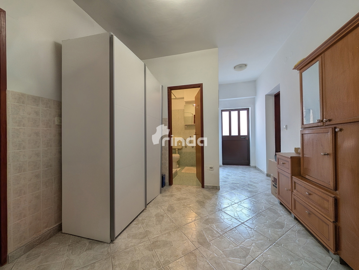 Dvojna hiša - 4 bivalne enote - Rovinj - 365 m2 + (170 m2)