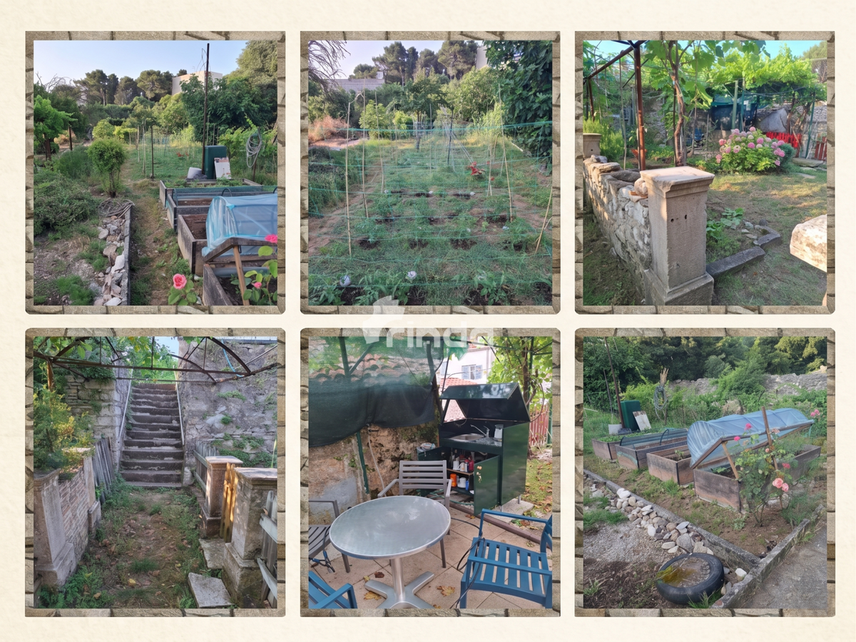 Prostorno družinsko stanovanje z vrtom - Pula - 81 m2 + (220 m2)