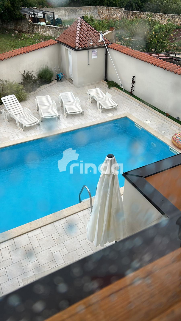 Dvojna hiša - Rovinj vas - 91 m2 + (108 m2)