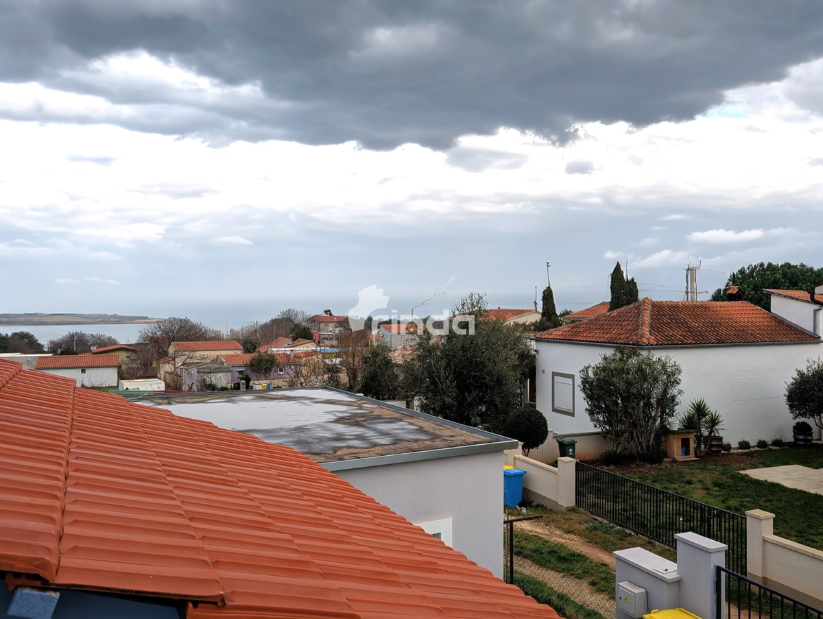 Hiša - Ližnjan - Marlera - 80m2 (200m2 zemljišča)