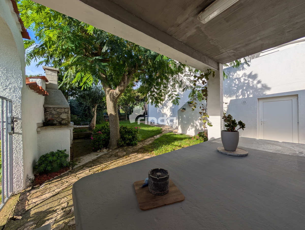 Hiša - Ližnjan - Marlera - 80m2 (200m2 zemljišča)