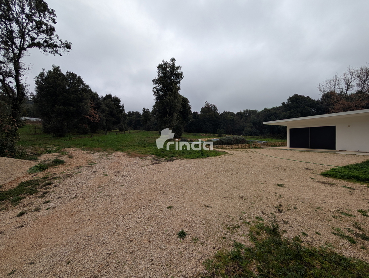 Stancija - Rovinj - 11.000m2 - elektrika + voda + kanalizacija