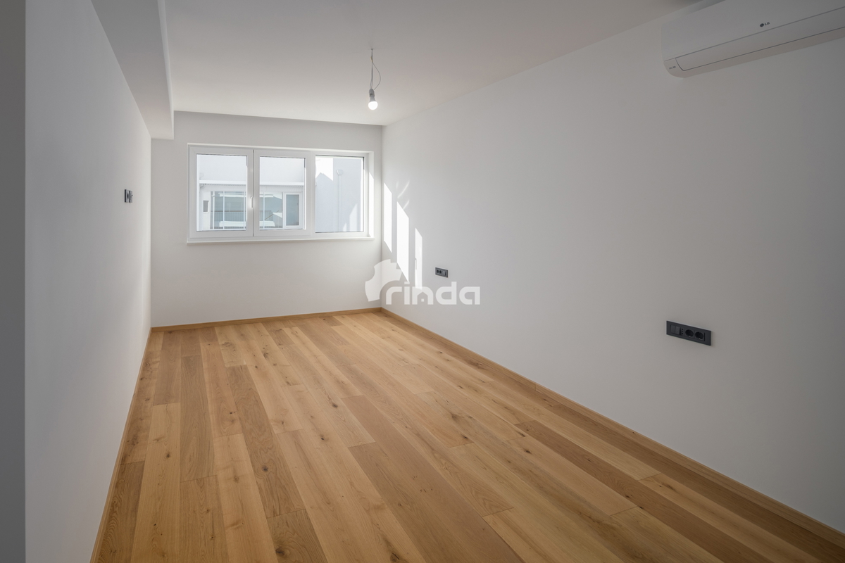 Prostorno luksuzno stanovanje z razgledom na morje - Rovinj - 159 m2