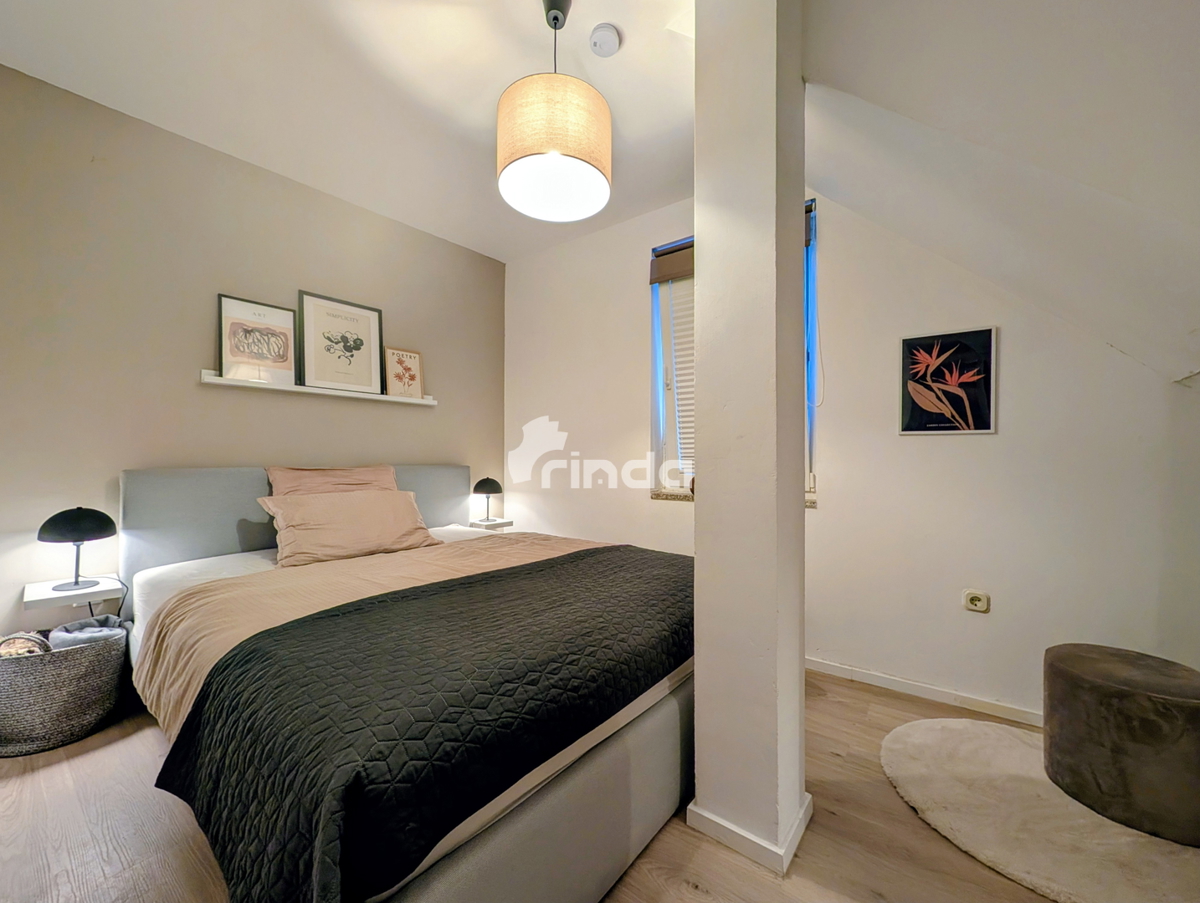 Dvoetažno stanovanje v središču Rovinja - 60 m2 + 9 m2