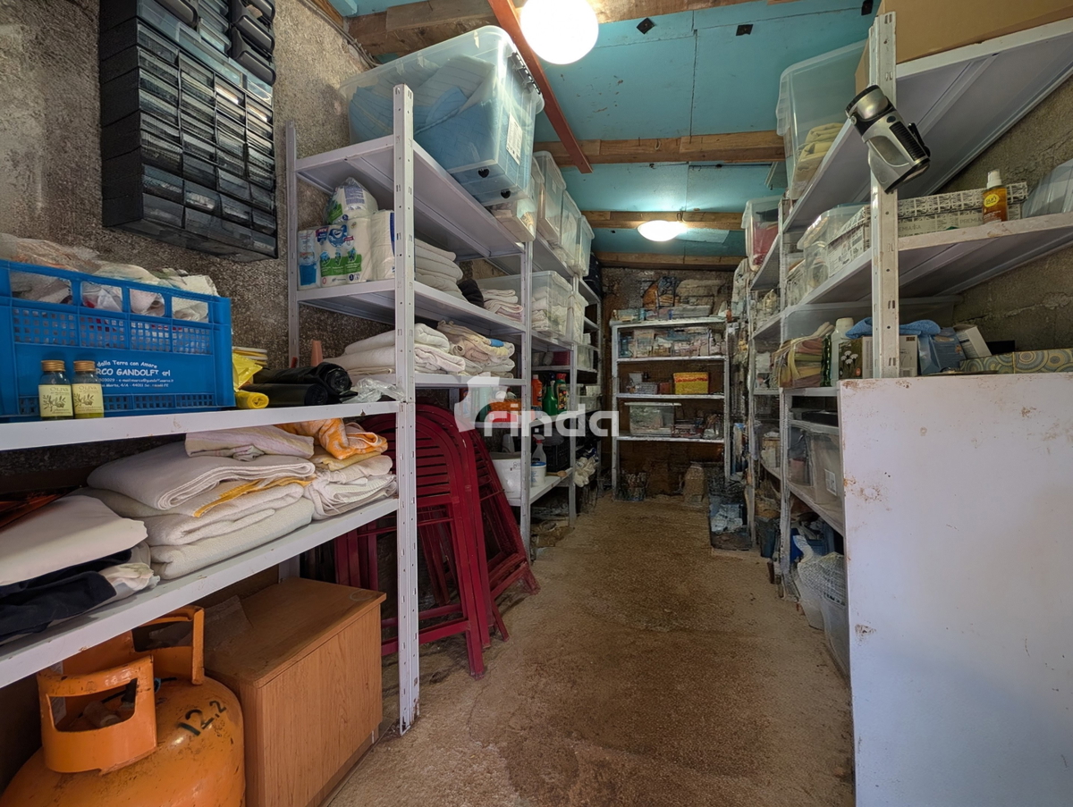 Velika posest na obrobju Rovinja - 125 m2 + (4550 m2)