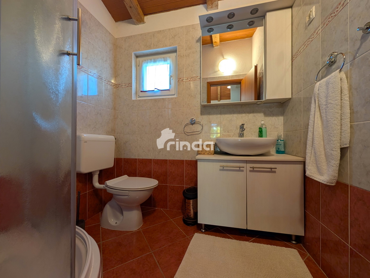 Velika posest na obrobju Rovinja - 125 m2 + (4550 m2)