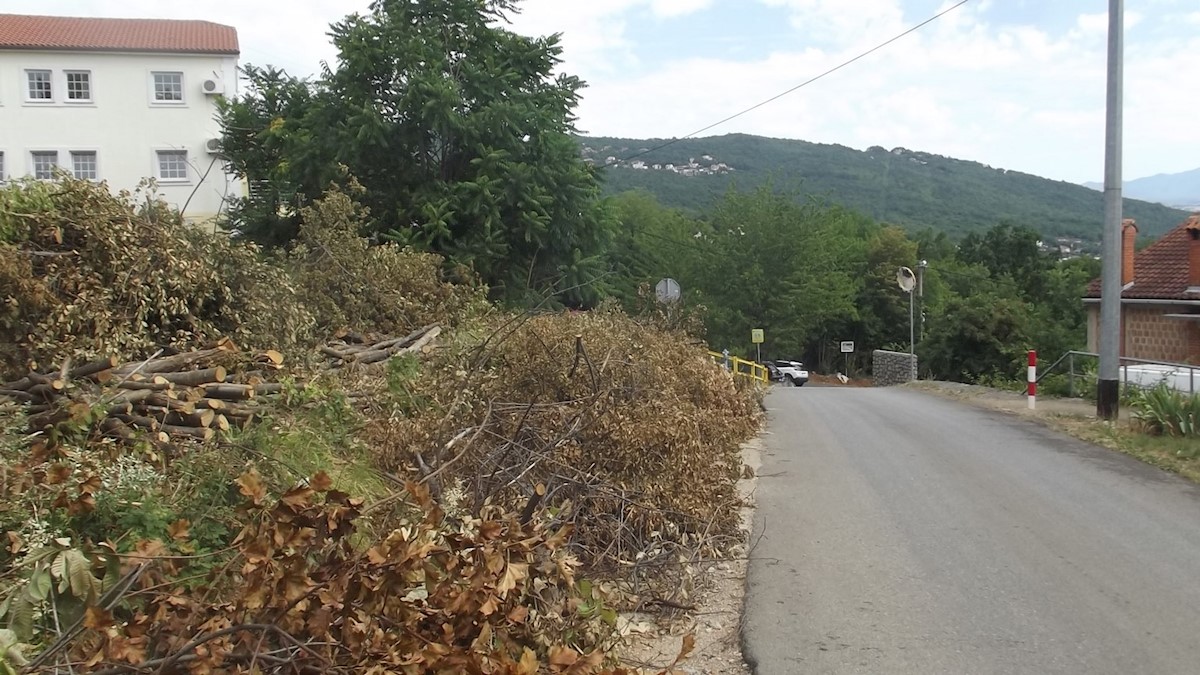 Zazidljivo zemljišče v Opatiji - naselje Oprič