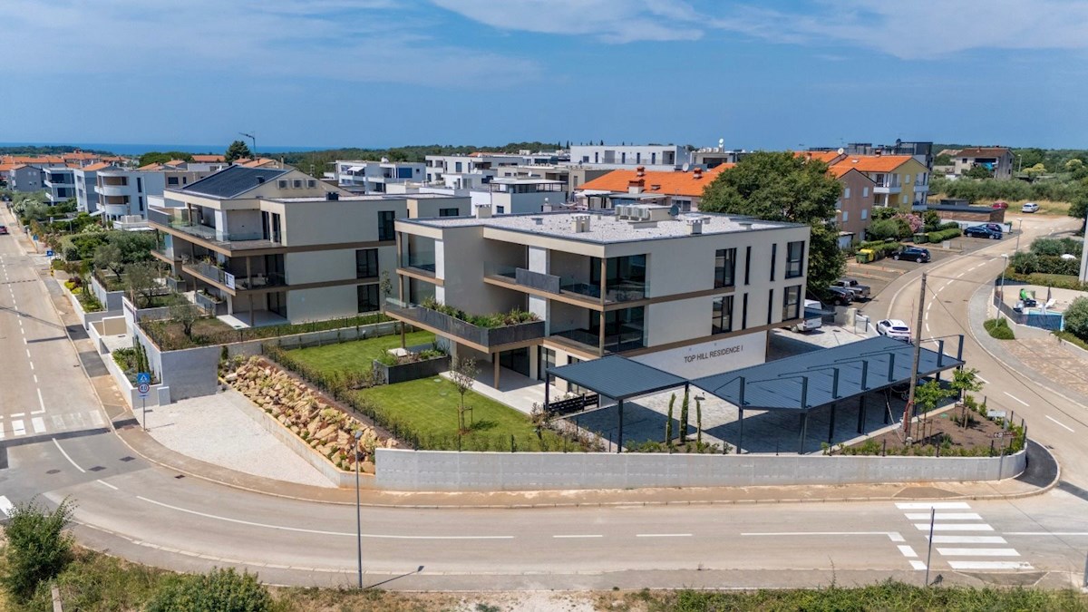 Novigrad, Moderno stanovanje s pogledom na morje