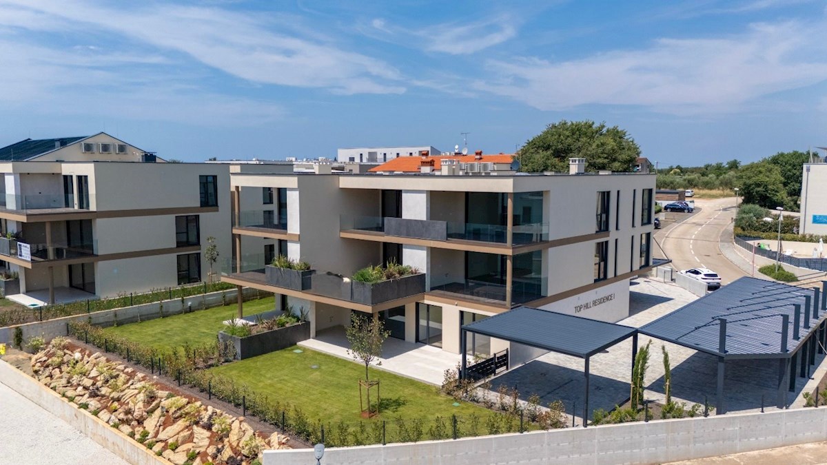 Novigrad, Moderno stanovanje s pogledom na morje