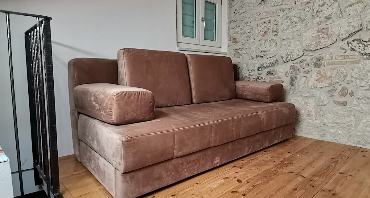 Rovinj, hiša s tremi apartmaji v centru Rovinja