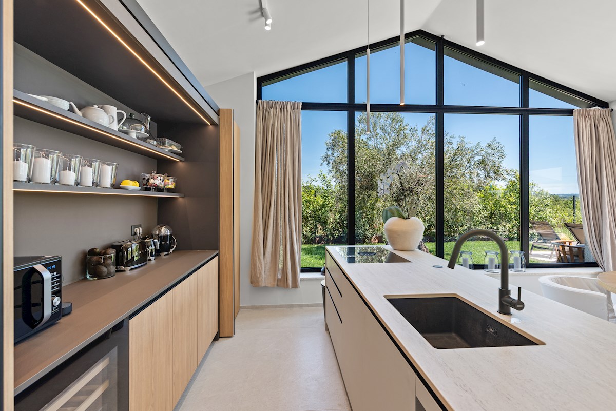 Istra, Tar – Dizajnerska vila na atraktivni lokaciji