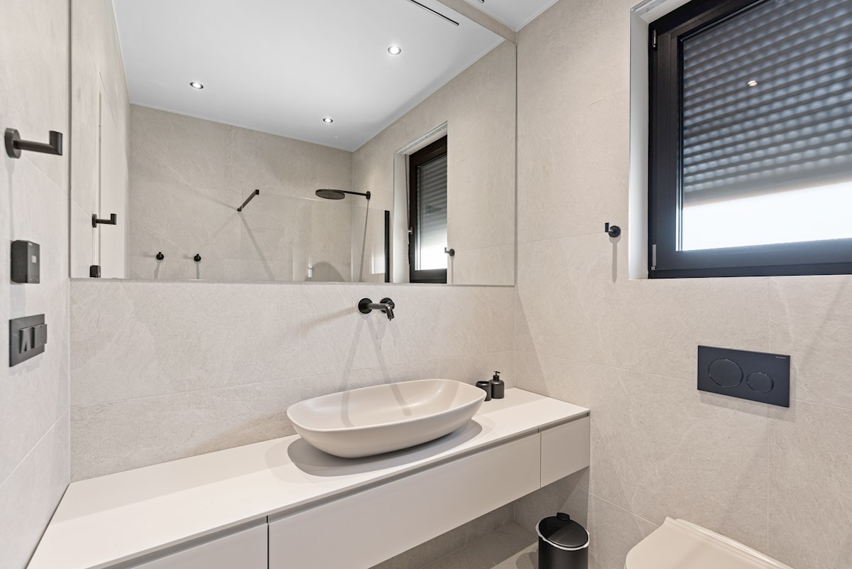 Istra, Tar – Dizajnerska vila na atraktivni lokaciji