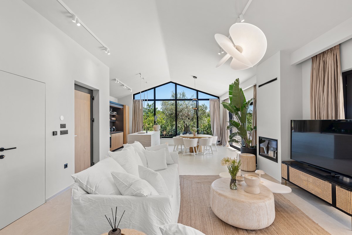 Istra, Tar – Dizajnerska vila na atraktivni lokaciji