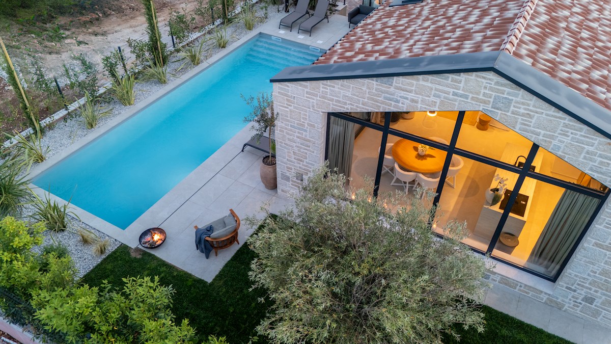 Istra, Tar – Dizajnerska vila na atraktivni lokaciji