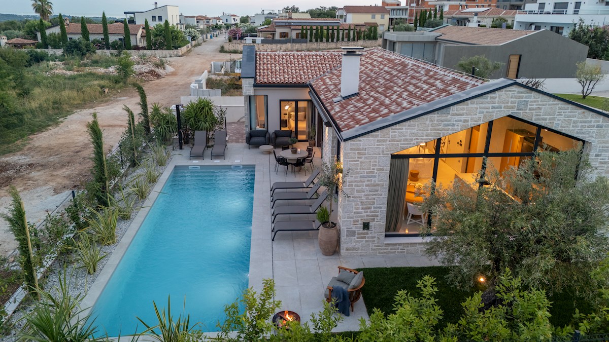 Istra, Tar – Dizajnerska vila na atraktivni lokaciji