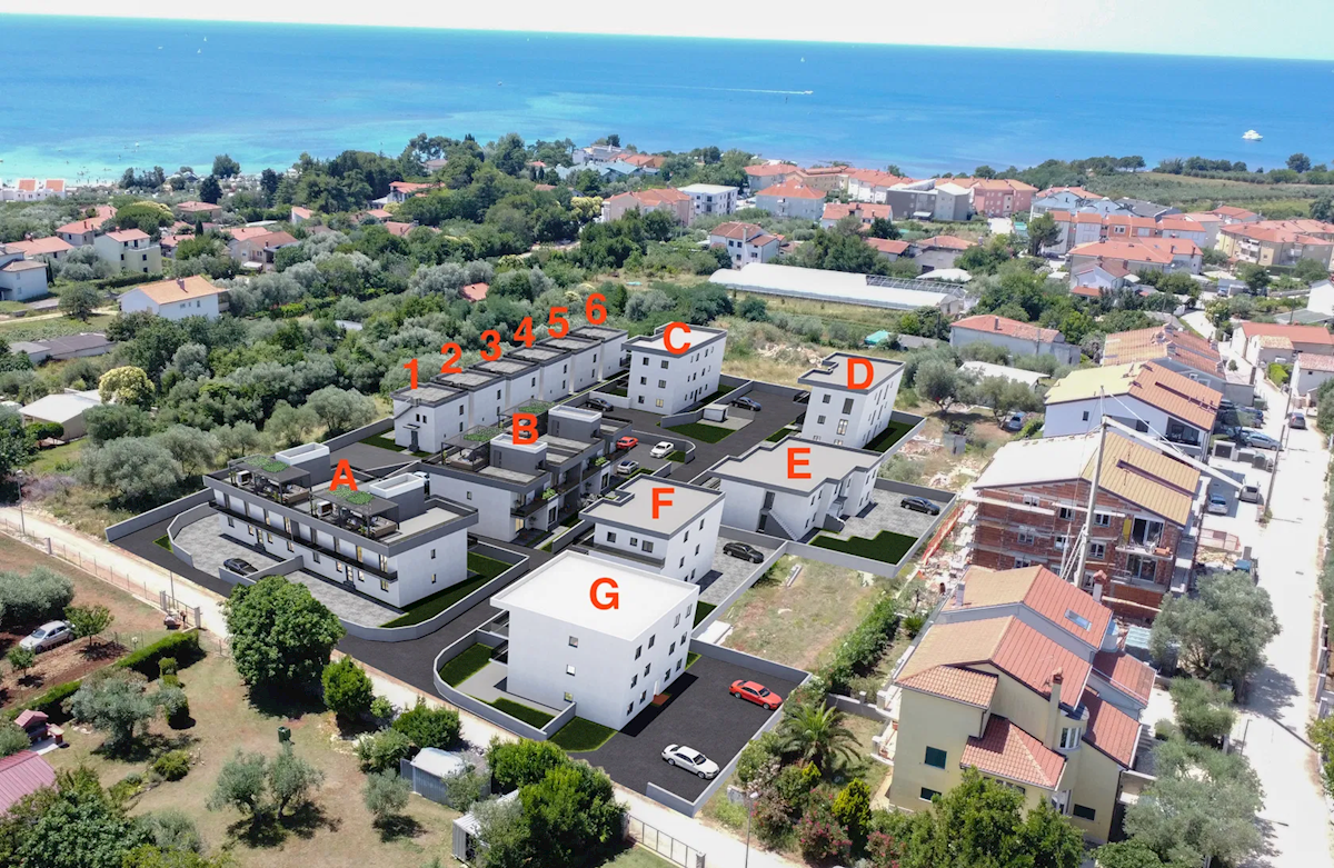 Umag, Moderno stanovanje s teraso v bližini morja!