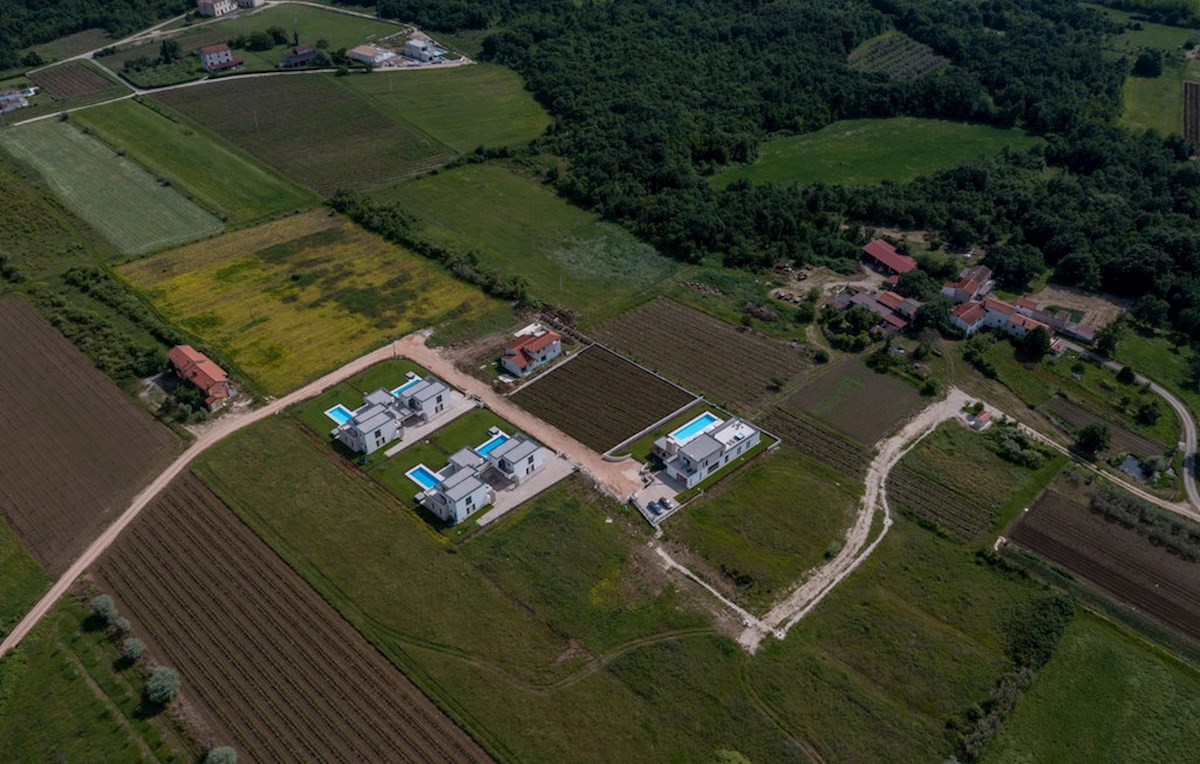 Novigrad okolica, građevinska parcela 537m2